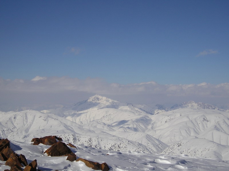 Большой Чимган - вид издали.jpg