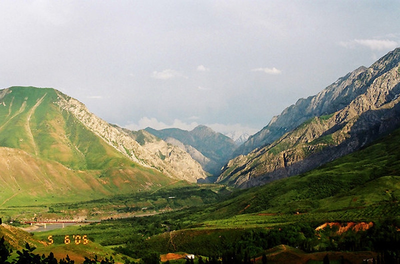 Долина Чаткала.jpg